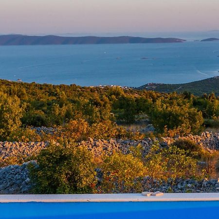 Villa Zlatno Sunce In The Hills Near Trogir Vrsine Dış mekan fotoğraf