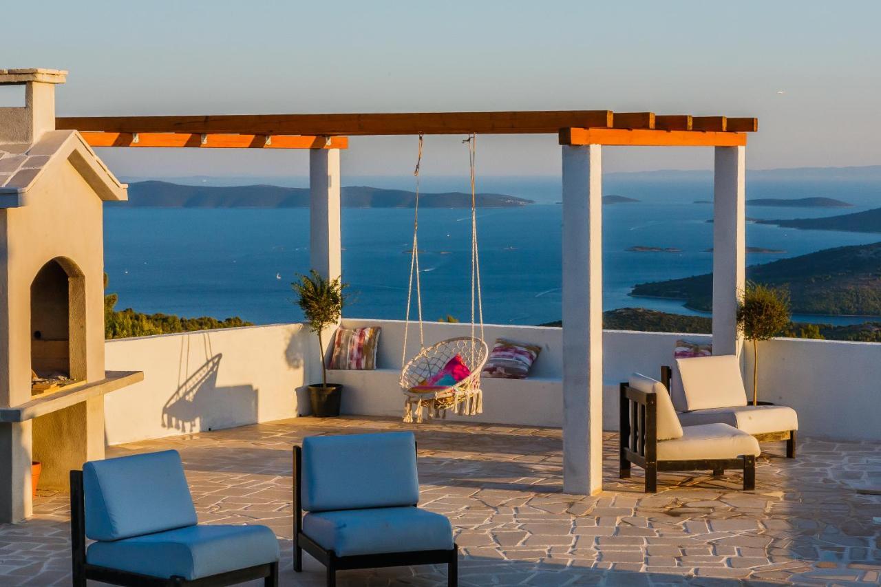 Villa Zlatno Sunce In The Hills Near Trogir Vrsine Dış mekan fotoğraf