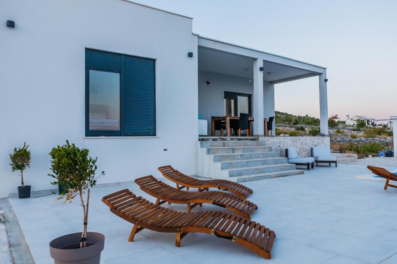 Villa Zlatno Sunce In The Hills Near Trogir Vrsine Dış mekan fotoğraf